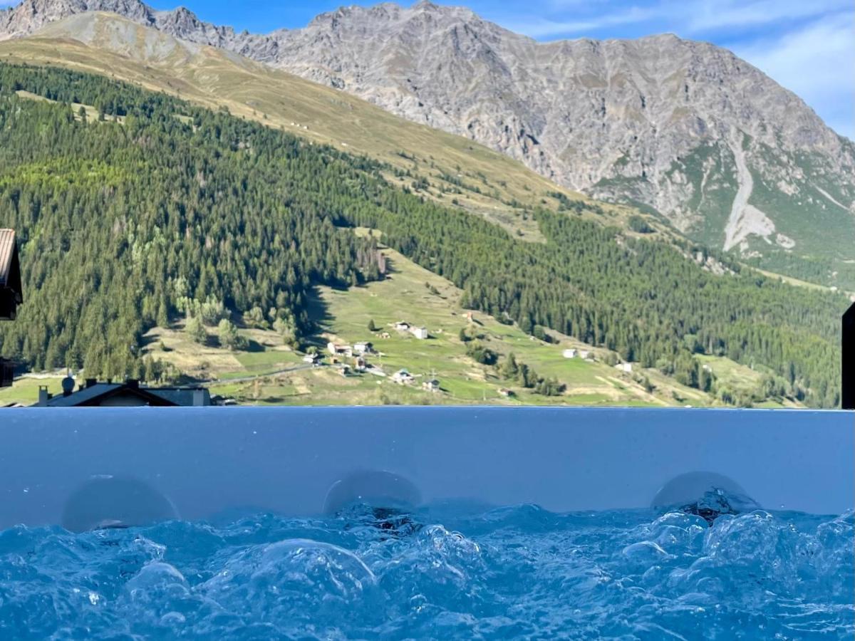 Hotel San Carlo, Tra Bormio E Livigno Isolaccia Exterior foto